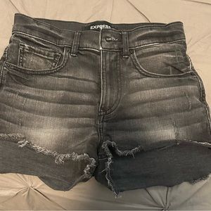 Express denim shorts, women’s size 00